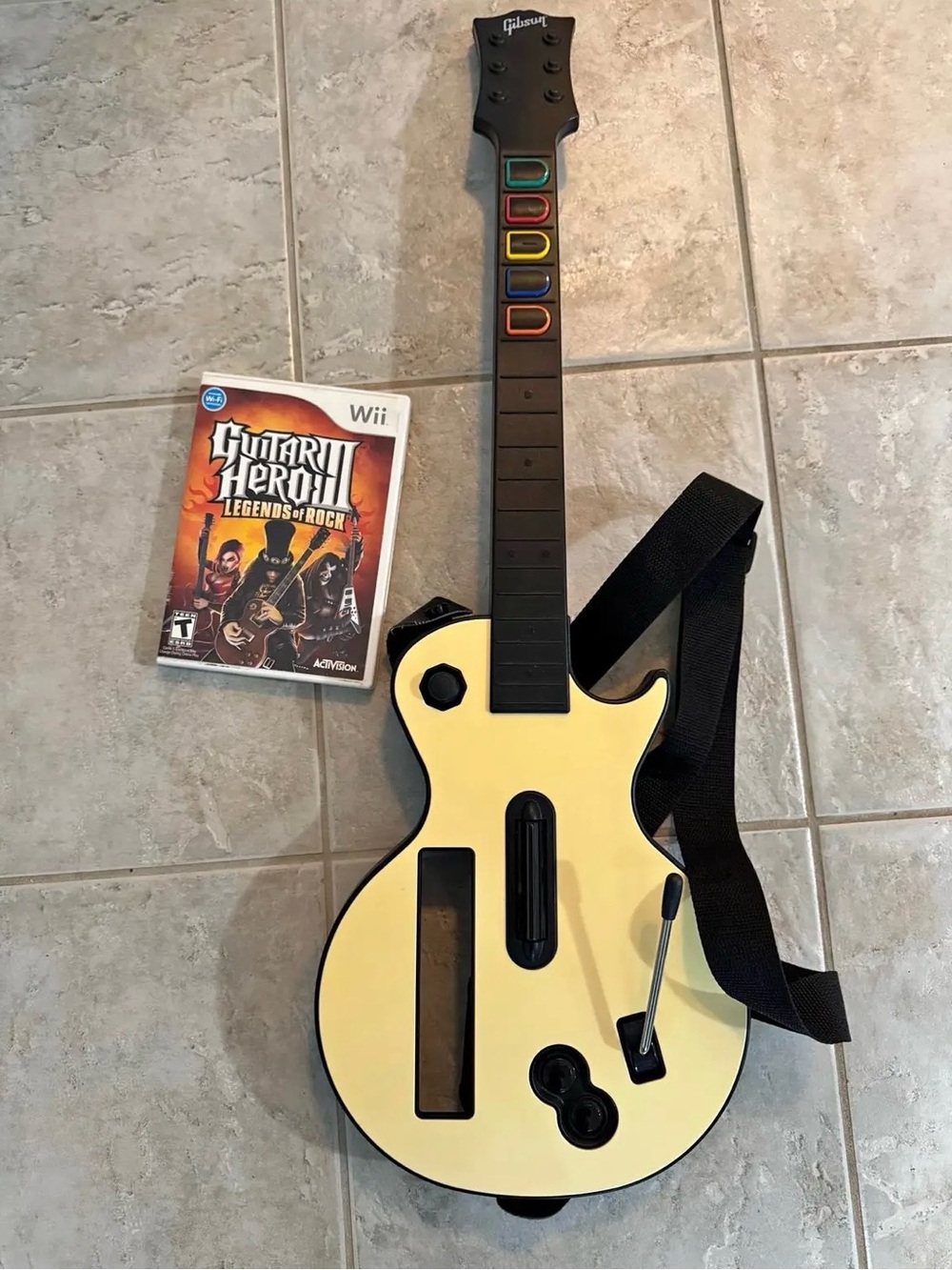 Nintendo wii guitar hero
Gibsons guitar and game